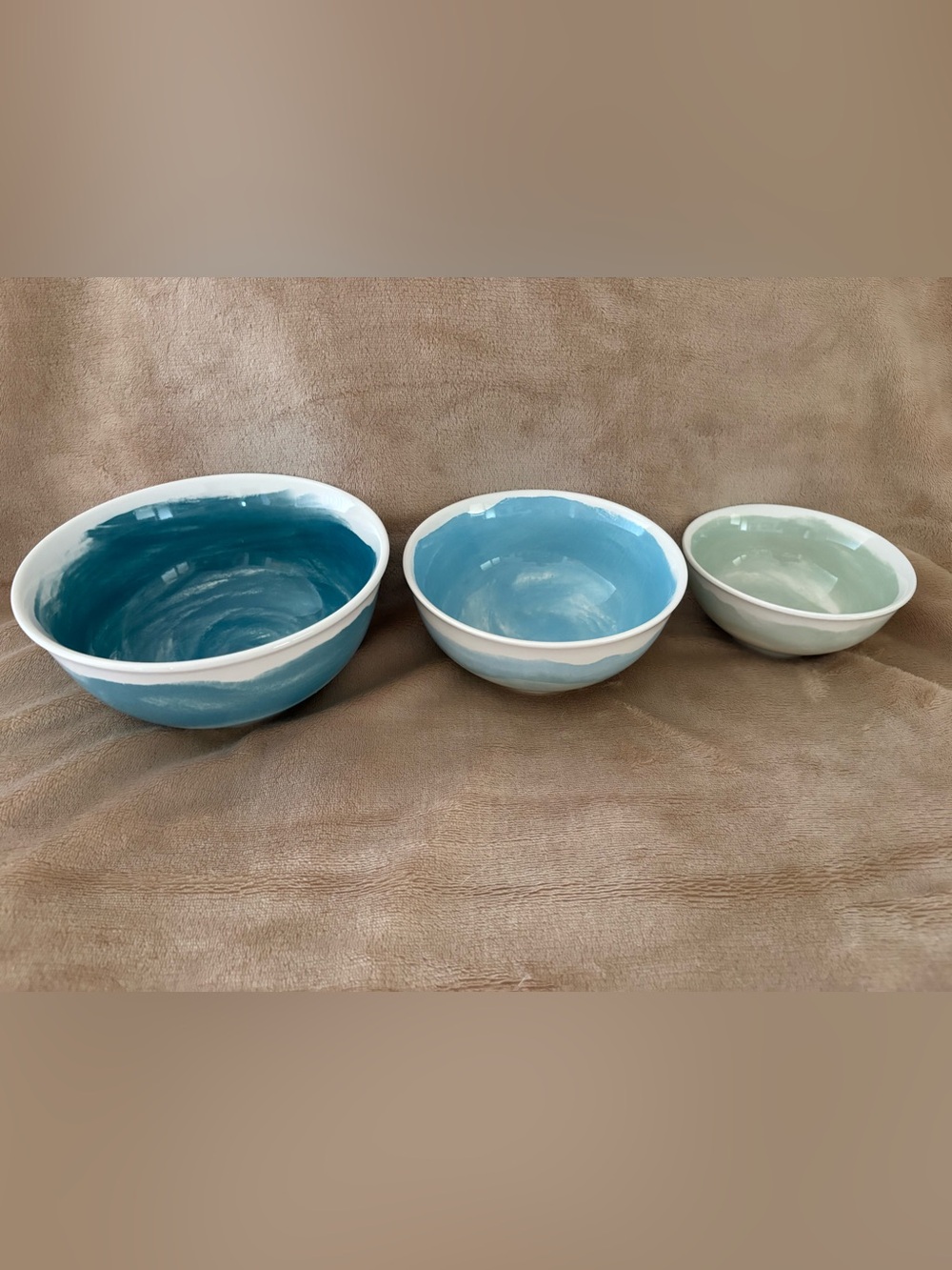 Pepper & Vetiver Handmade Ceramic Nesting Bowls Set
